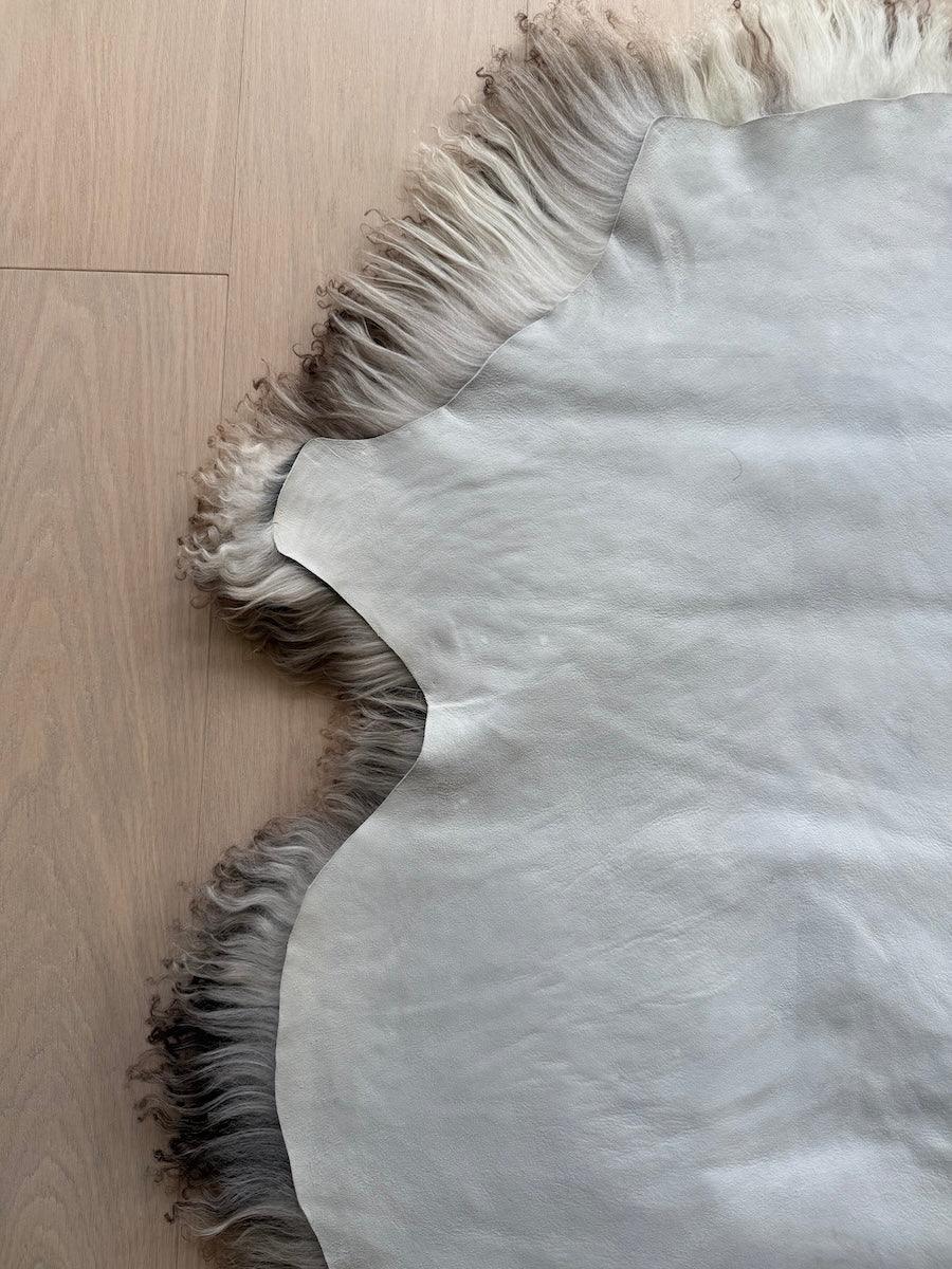 Lammskinn Mörkbrunt Mönstrat VÄgigt (Nr112)