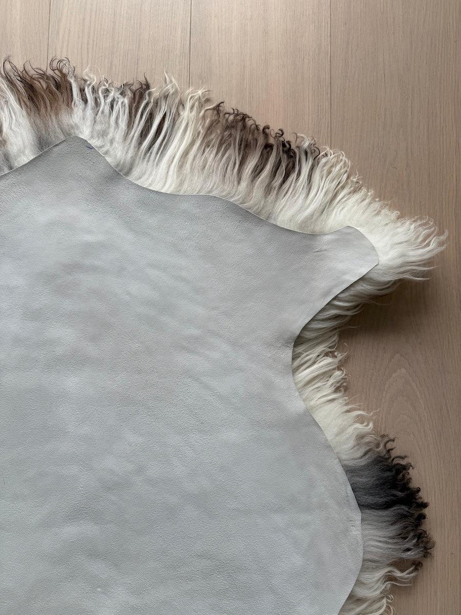 Mönstrat Lammskinn VÄgig Ull (Nr16)