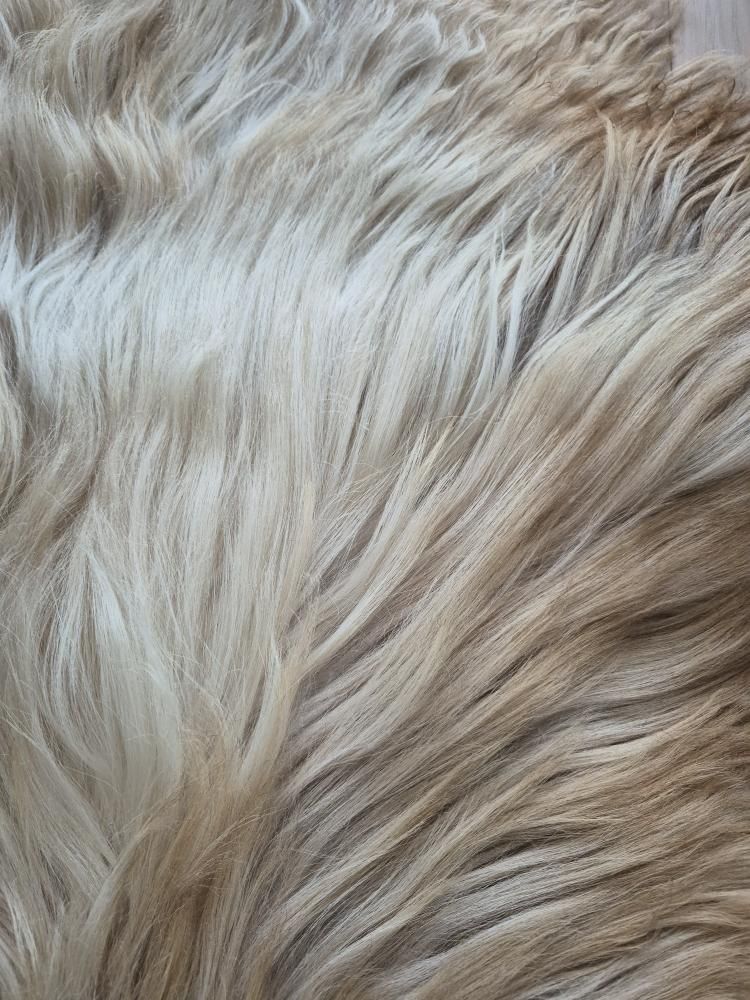 Lammskinn - Karamellbrun  (Nr 250)