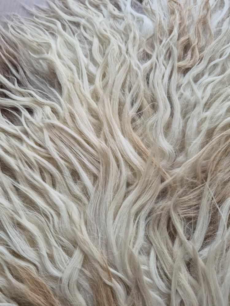 Lammskinn - Kremvit & gyllenbrunt (Nr 254)