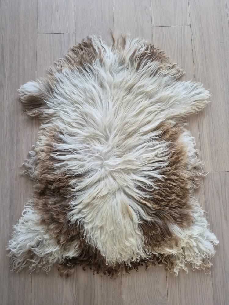 Lammskinn - Naturvit  & ljusbrun (Nr 276)