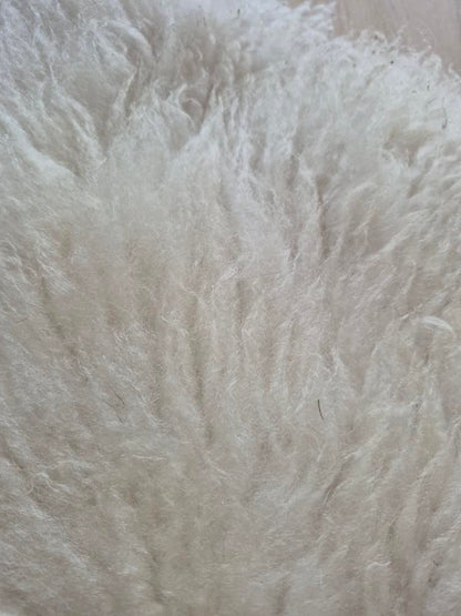 Lammskinn - Naturlig vit  (Nr 284)