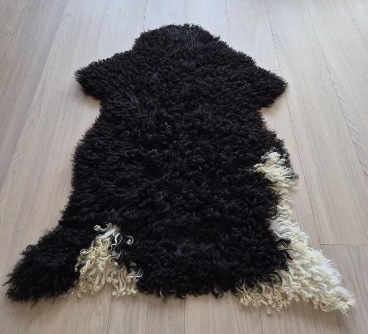 Lammskinn - Svart & vit (Nr 228)